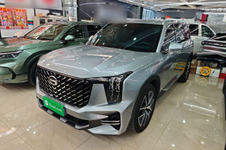 广汽传祺 传祺GS8 2022款 领航系列 2.0TGDI 两驱尊贵版（六座）