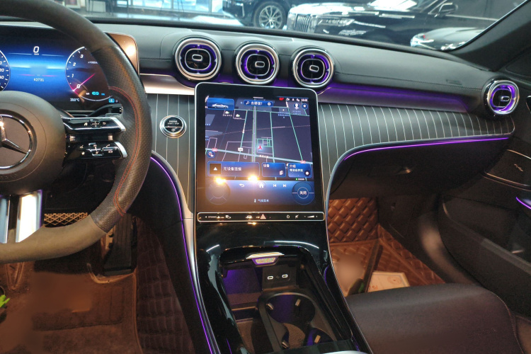 奔驰C级 2022款 改款 C 260 L 运动版局部细节16