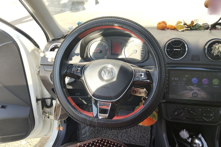 大众 捷达 2017款 1.5L 自动时尚型中控内饰13