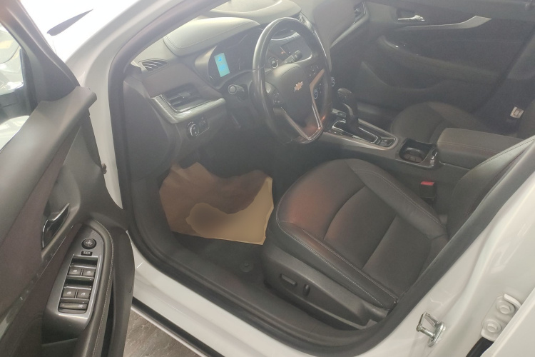 雪佛兰 迈锐宝 2018款 530T 自动豪华版中控内饰20