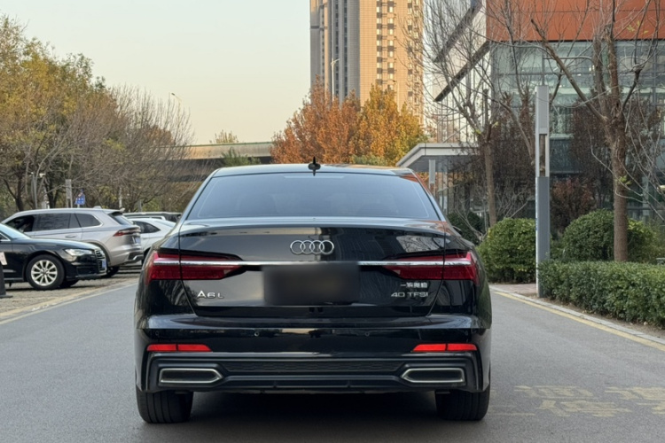 奥迪A6L 2021款 40 TFSI 豪华动感型车身外观6004