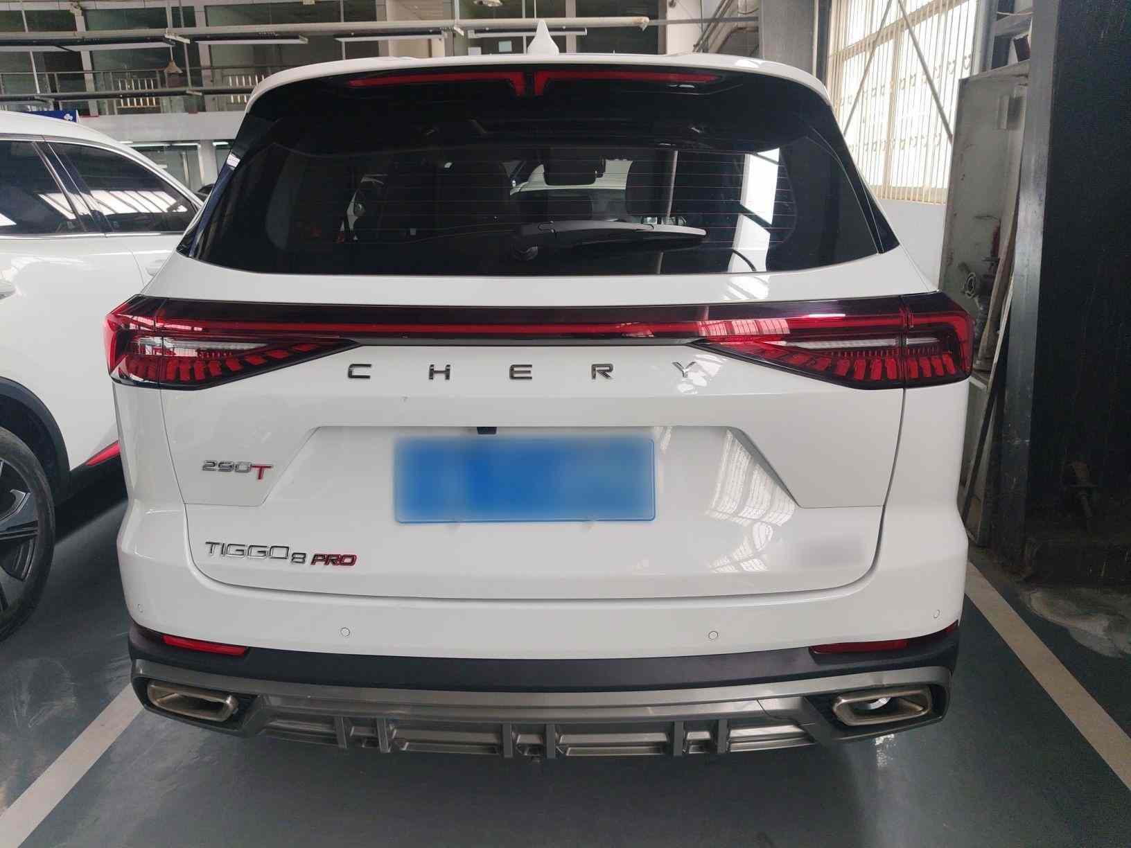 奇瑞 瑞虎8 PRO 2025款 290T 两驱尊贵版(4)