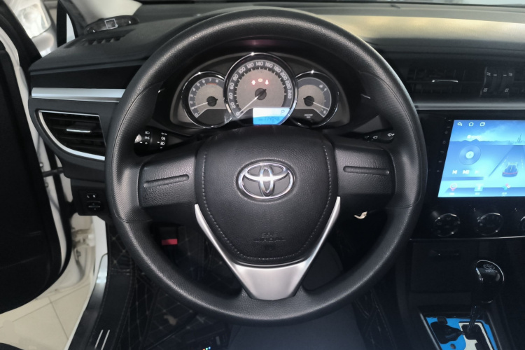 丰田 卡罗拉 2014款 1.6L CVT GL中控内饰13