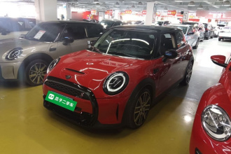 MINI 2023款 2.0T COOPER S 艺术家