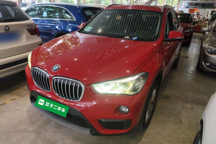 宝马X1 2019款 sDrive20Li 领先型车身外观1