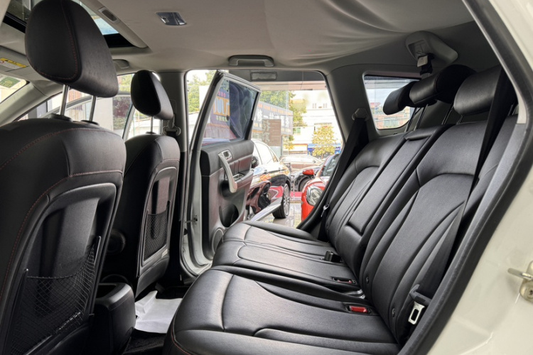 哈弗H6 2016款 升级版 1.5T 手动两驱精英型中控内饰7002