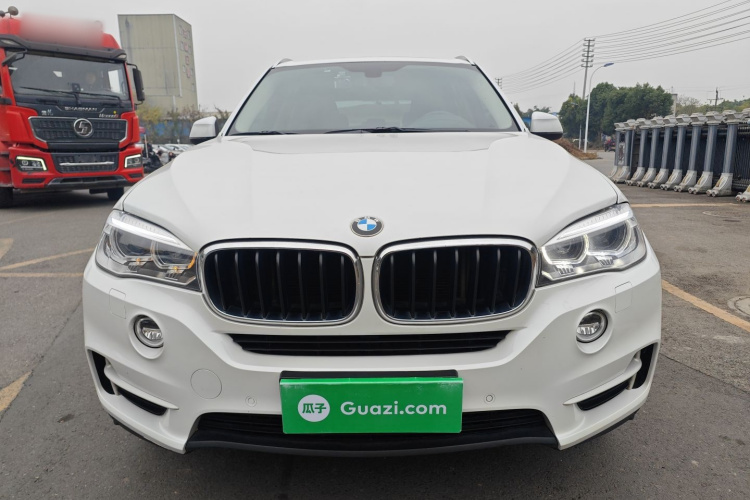 宝马X5(进口) 2014款 xDrive35i 典雅型车身外观2