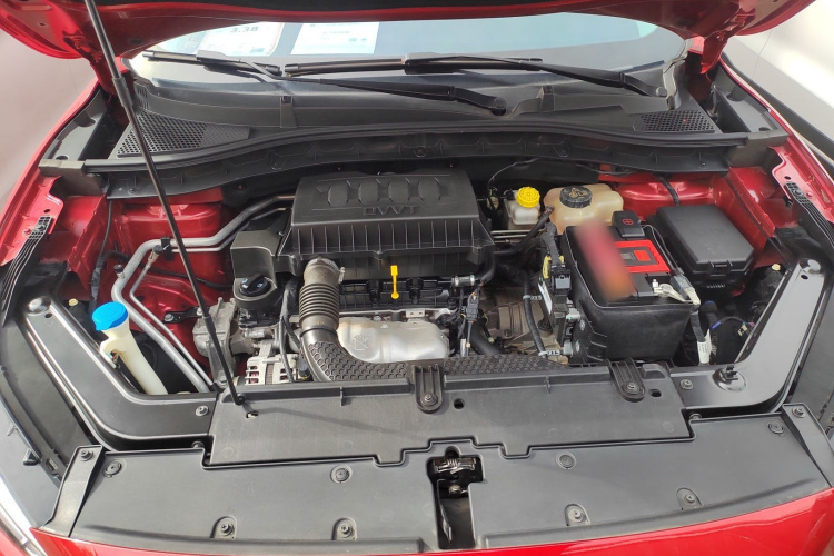 名爵ZS 2020款 180DVVT 自动Lite机舱底盘24