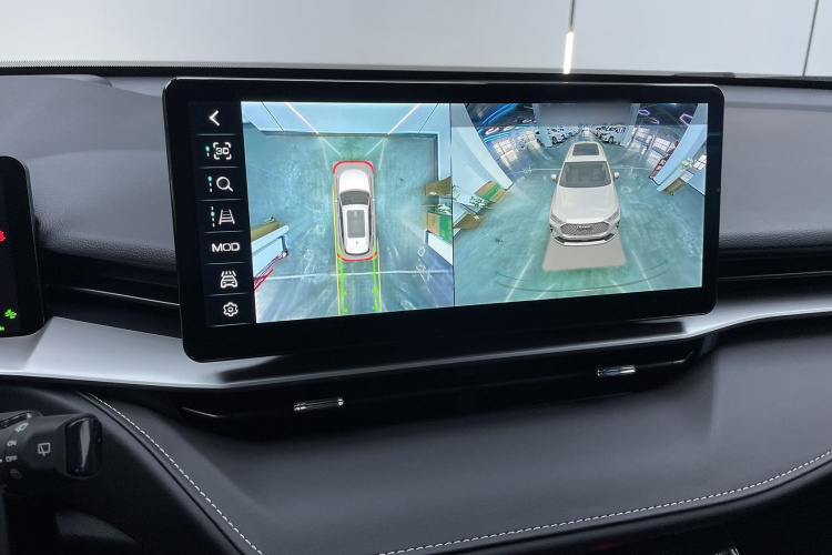 哈弗H6 2021款 第三代 2.0T 自动两驱Max中控内饰7003