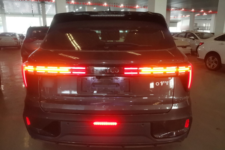 领克01 EM-P 2023款 1.5TD EM-P AM车身外观6004