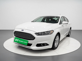 福特 蒙迪欧 2013款 2.0L GTDi200时尚型
