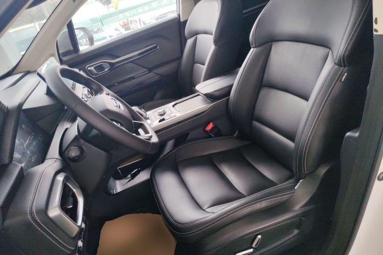 吉利汽车 豪越 2020款 1.8TD DCT旗舰型 7座中控内饰19