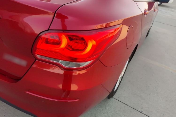 雪佛兰 科沃兹 2016款 1.5L 手动欣悦版车身外观9