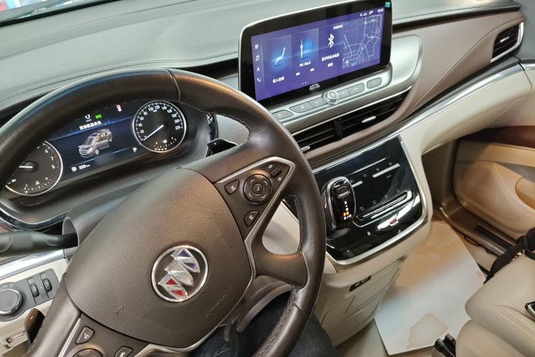 别克GL8 2020款 陆上公务舱 652T 豪华型中控内饰7002