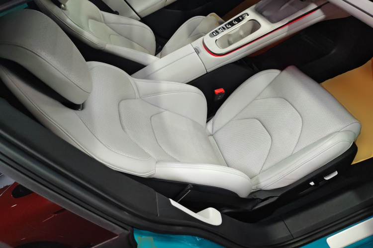 小米汽车 小米SU7 2024款 四驱超长续航高阶智驾Max版局部细节41