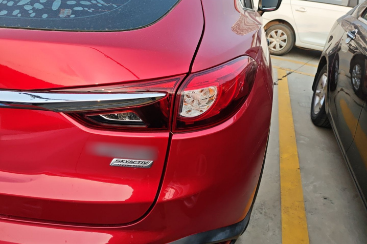 马自达CX-4 2018款 2.0L 自动两驱蓝天探索版 国V车身外观9