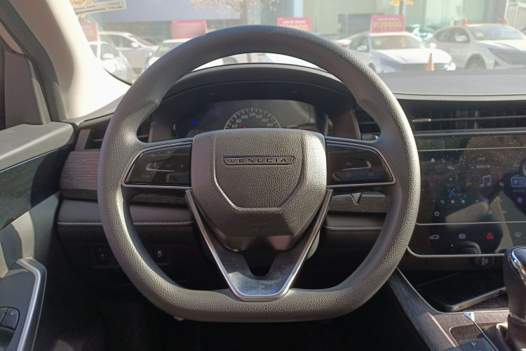 启辰D60 2021款 PLUS 1.6L XL CVT悦领版中控内饰13