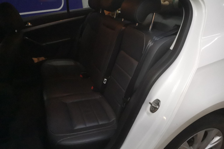 大众 朗逸 2015款 1.6L 自动舒适版中控内饰21