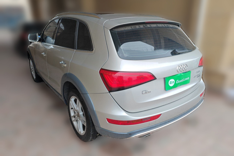 奥迪Q5 2017款 Plus 40 TFSI 技术型车身外观6003