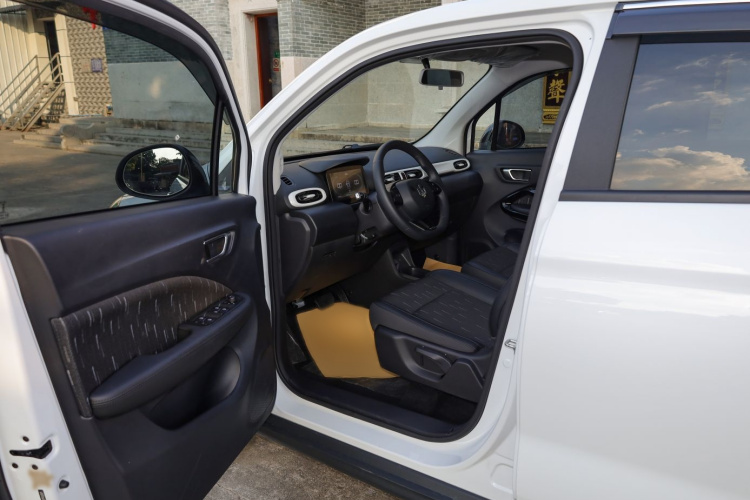 零跑汽车 零跑T03 2025款 310舒享版中控内饰7003