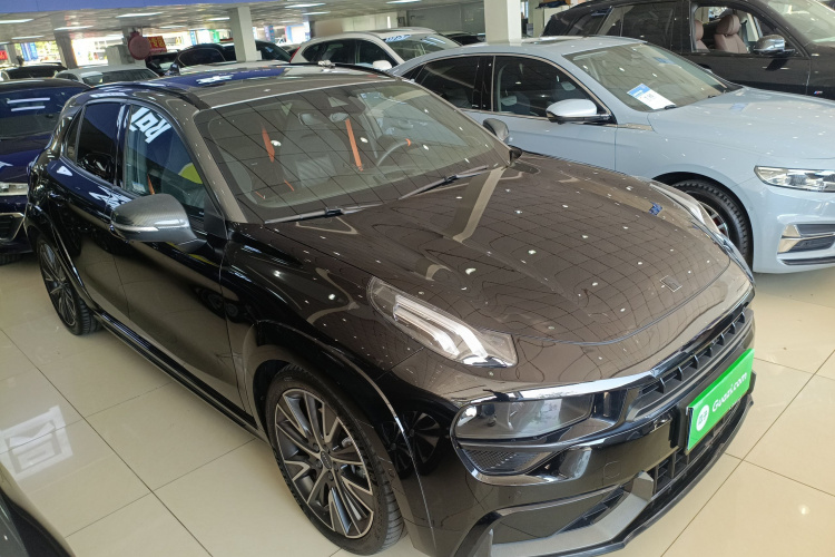 领克02 Hatchback 2021款 2.0TD Halo车身外观3