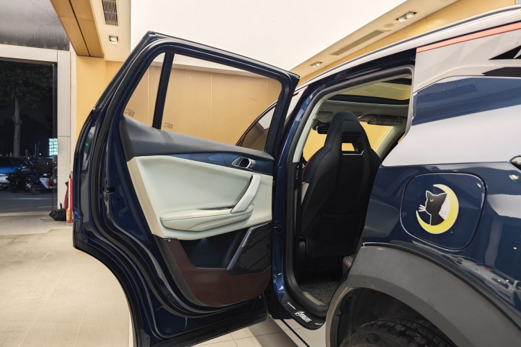 领克06 2020款 1.5T 耀Halo车身外观6009