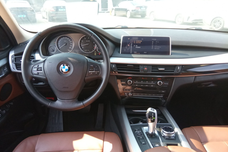 宝马X5（平行进口） 中控内饰13