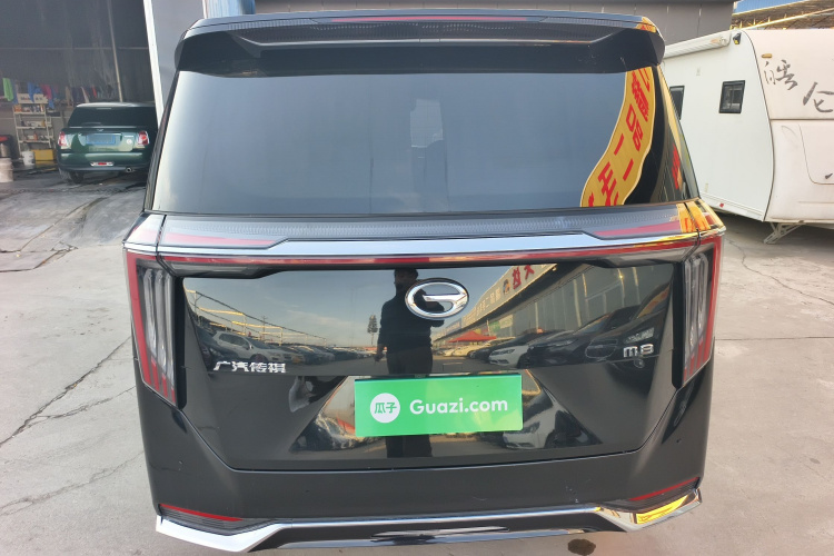 广汽传祺 传祺M8 2024款 大师系列 400T 至尊版车身外观6