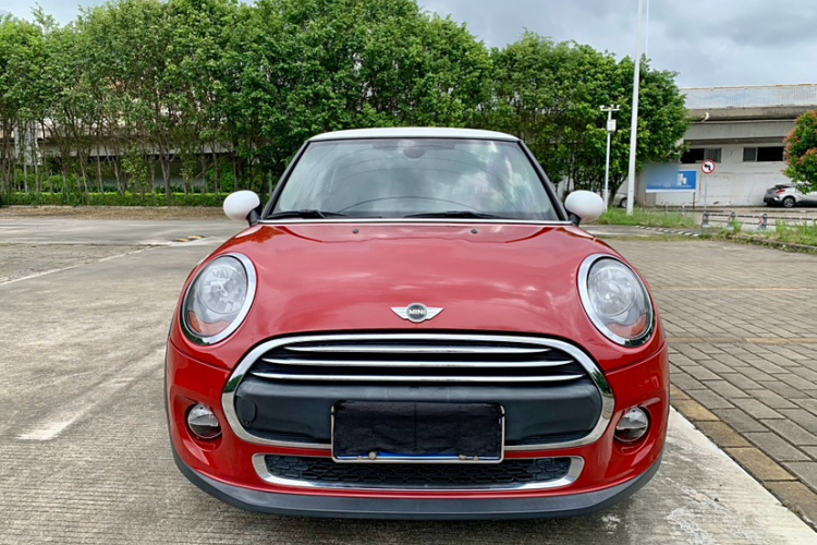 MINI 2016款 1.2T ONE 先锋派车身外观6006
