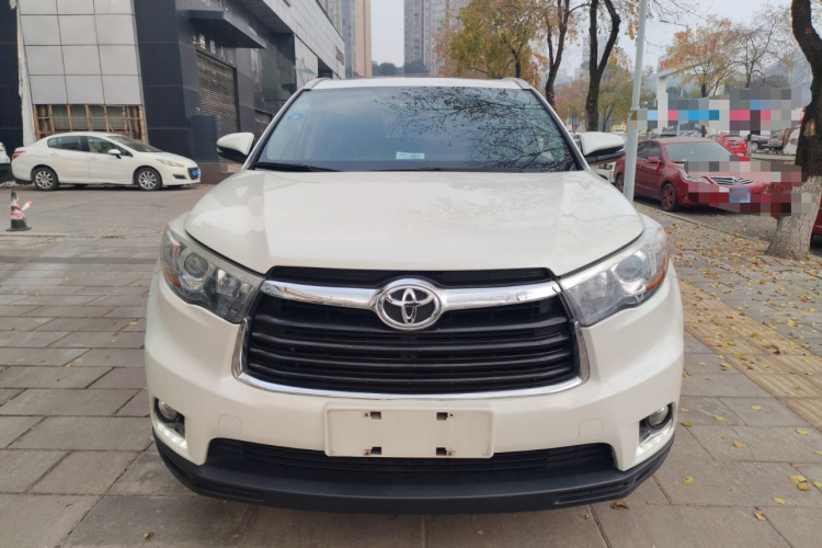 丰田 汉兰达 2015款 2.0T 四驱豪华版 7座车身外观2