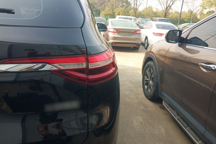 哈弗F7 2020款 1.5T 两驱i酷车身外观9