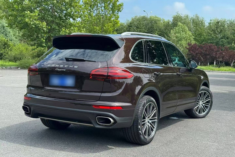 保时捷 2016款 Cayenne 3.0T车身外观6004
