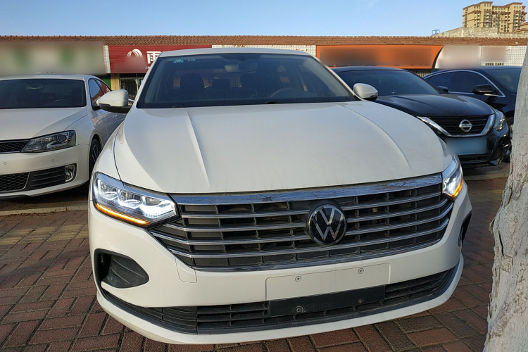 大众 朗逸 2023款 改款 1.5L 自动得逸版车身外观2