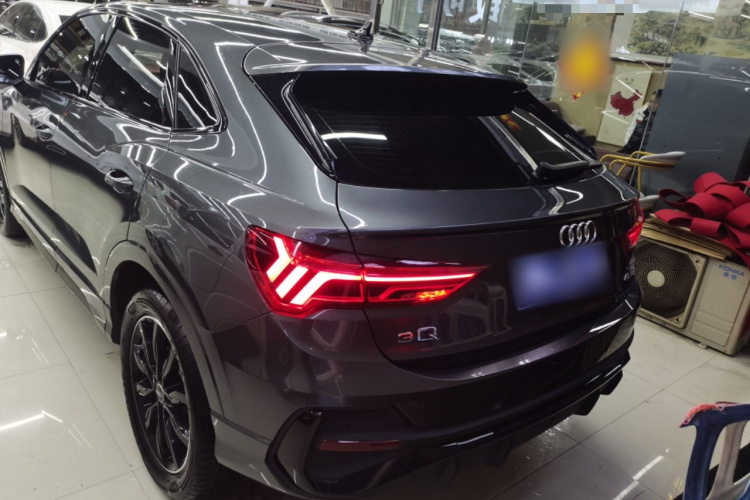 奥迪Q3 Sportback 2021款 40 TFSI 进享人生版车身外观6