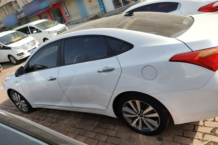 现代 名图 2016款 1.6T 自动智能型GLS车身外观4