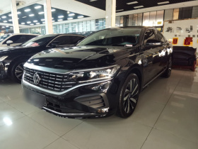 大众 帕萨特 2025款 出众款 380TSI 龙腾版