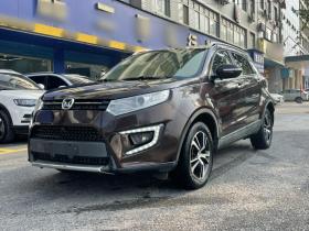 江铃 驭胜S330 2016款 1.5L GTDi 自动两驱舒适版