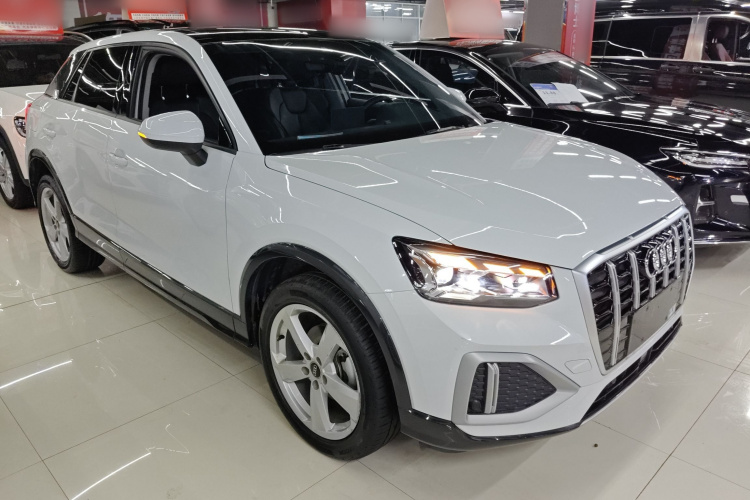 奥迪Q2L 2022款 35 TFSI 进取致雅型车身外观6002