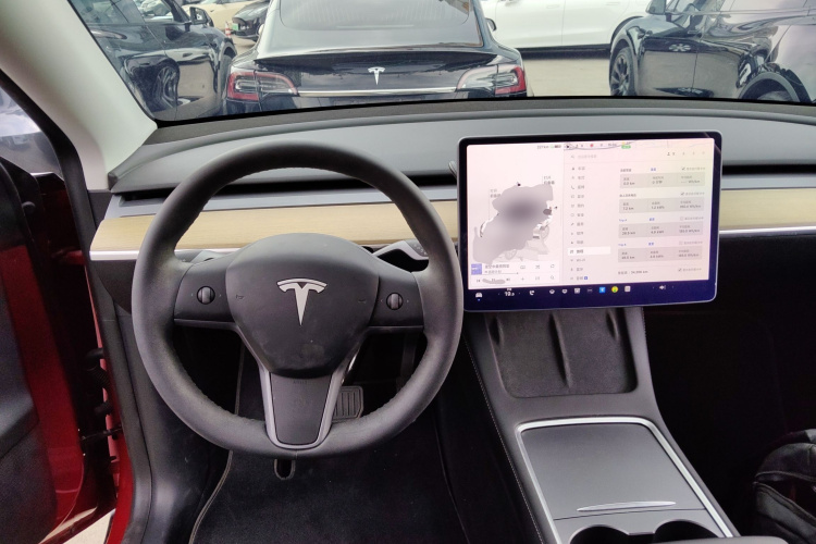 特斯拉 Model Y 2022款 改款 后轮驱动版中控内饰13