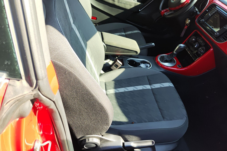 大众 甲壳虫 2018款 180TSI 尚乐型局部细节41