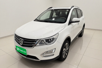 宝骏560 2016款 1.8L iAMT豪华型