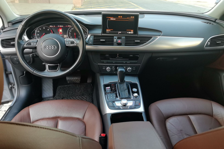 奥迪A6L 2017款 30 FSI 技术型中控内饰7002