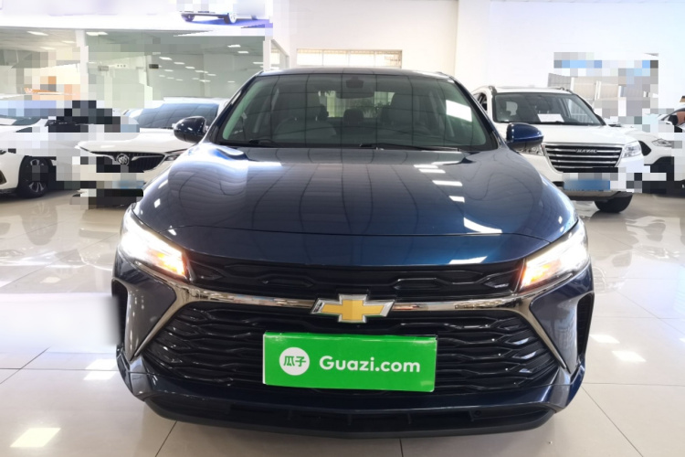 雪佛兰 科鲁泽 2023款 1.5L 双离合悦享版车身外观2