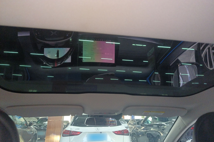 小鹏P7 2021款 480N中控内饰22