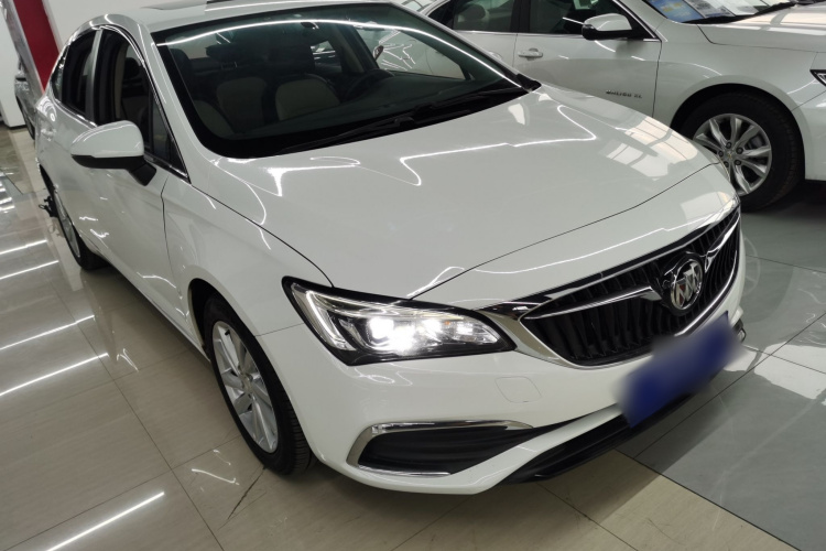 别克 威朗 2019款 三厢 15S 自动领先型车身外观3