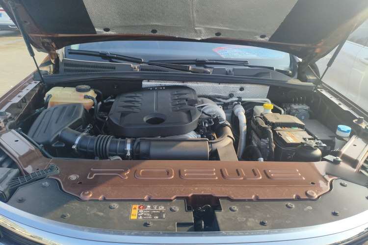 荣威RX8 2018款 30T 智联网四驱至尊版机舱底盘24
