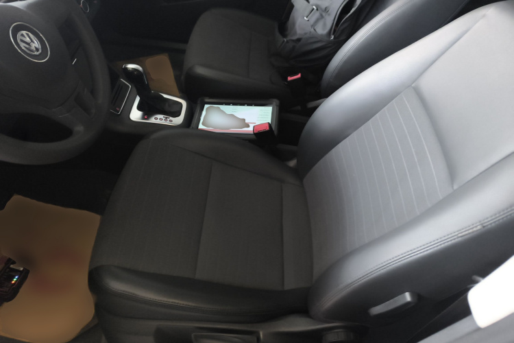 大众 途观 2013款 1.8TSI 自动两驱风尚版中控内饰19