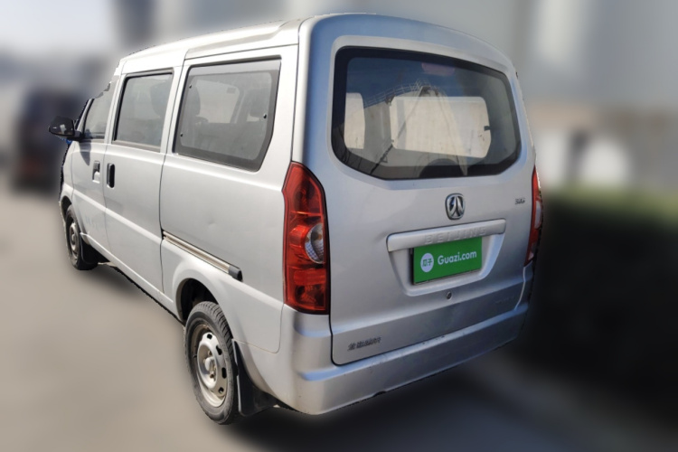 北汽威旺306 2016款 1.2L基本型5座A12国V车身外观5