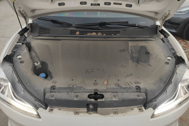 哪吒汽车 哪吒V 2021款 长续航娱乐版局部细节24