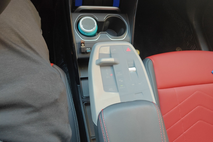 宝马X1 2023款 sDrive25Li X设计套装局部细节18